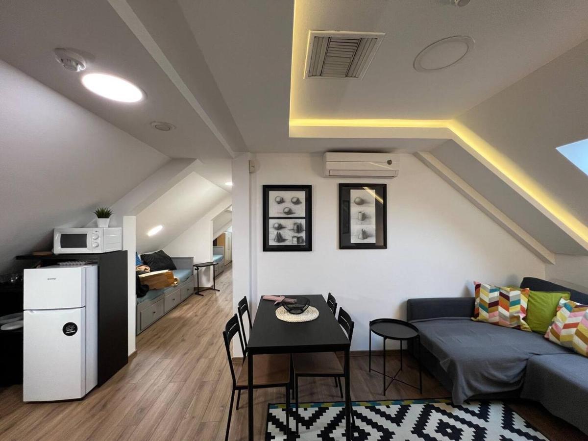 Main Square Apartment Belgrade Luaran gambar