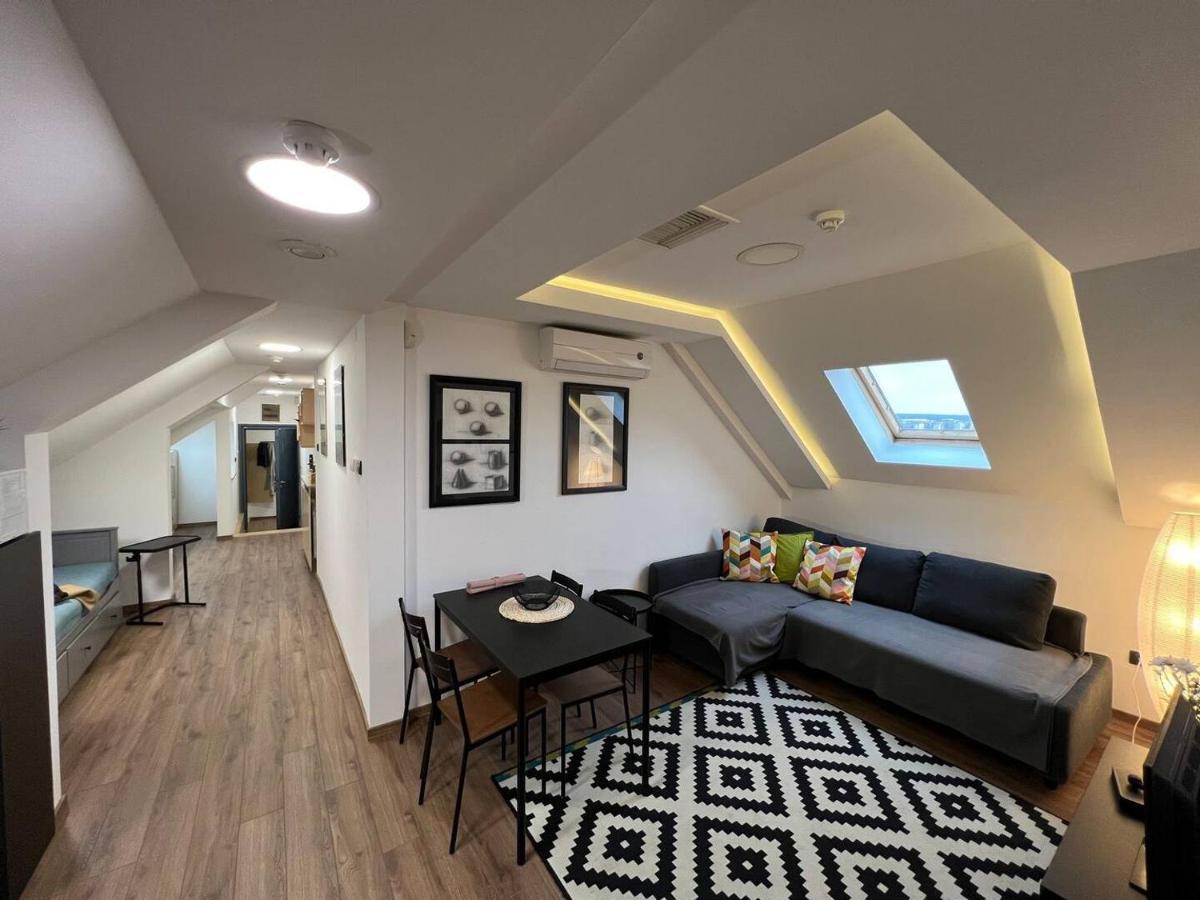 Main Square Apartment Belgrade Luaran gambar