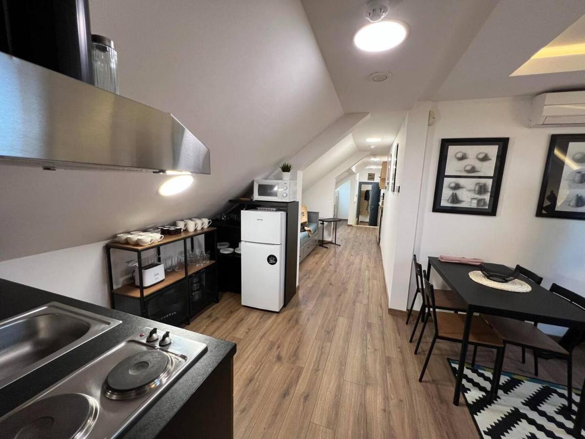 Main Square Apartment Belgrade Luaran gambar